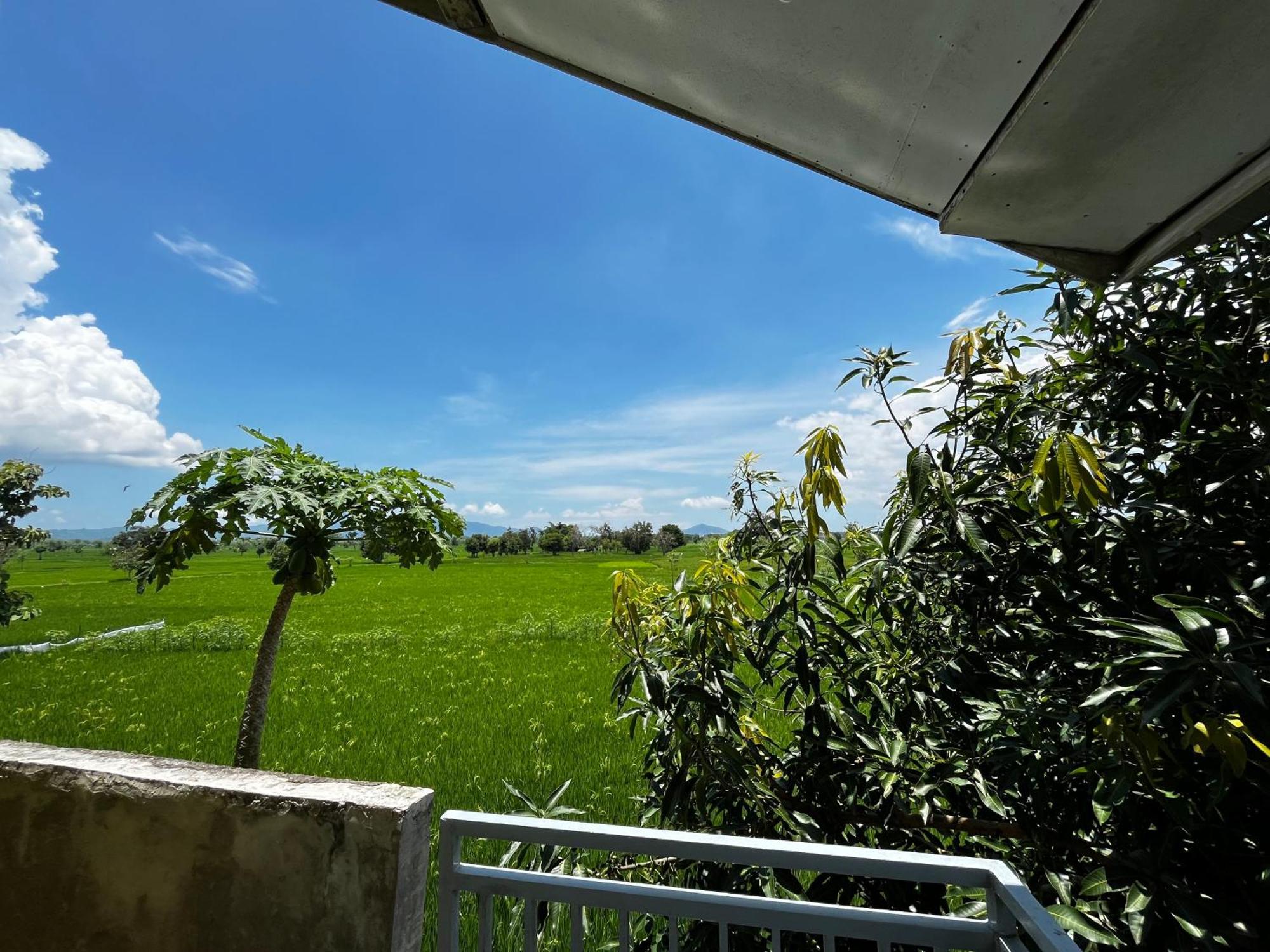 Alan'S Homestay Kuripan  Buitenkant foto